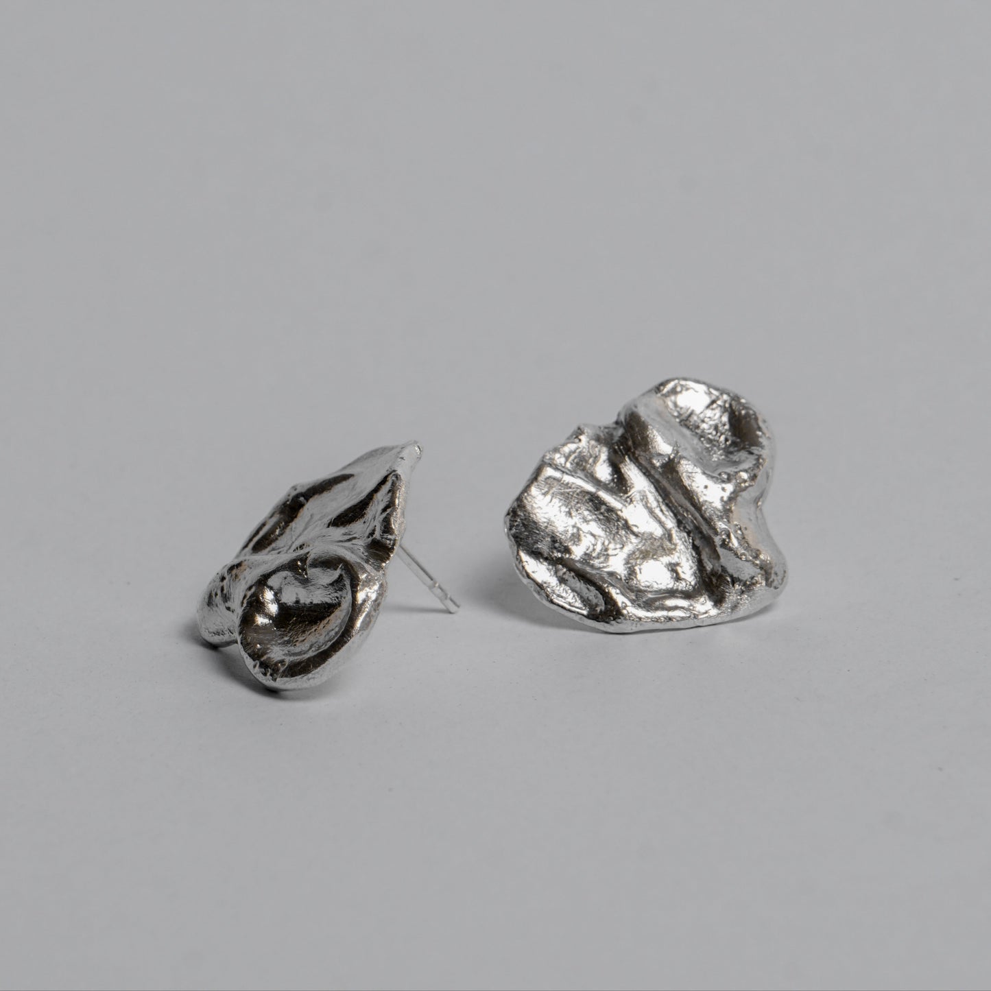 Tomo earrings
