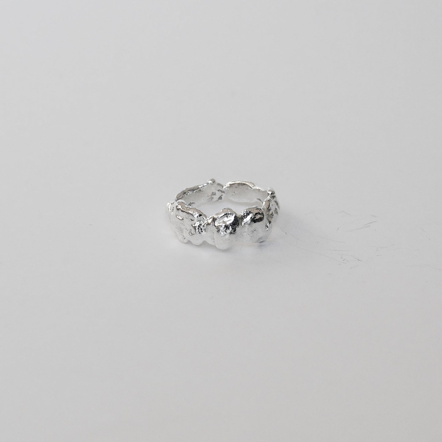 Fluid Grace ring 02