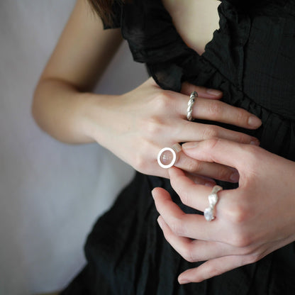 Rose quartz ring